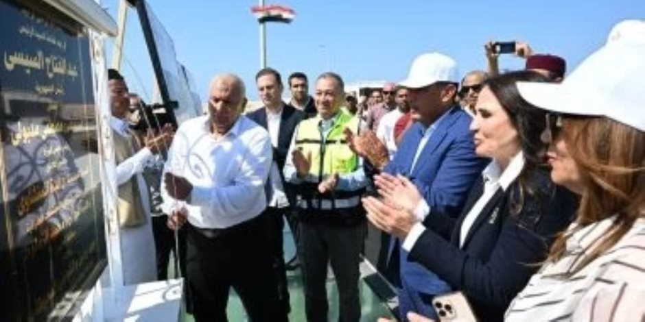 رئيس الوزراء يفتتح كوبري روميل بعد تطويره