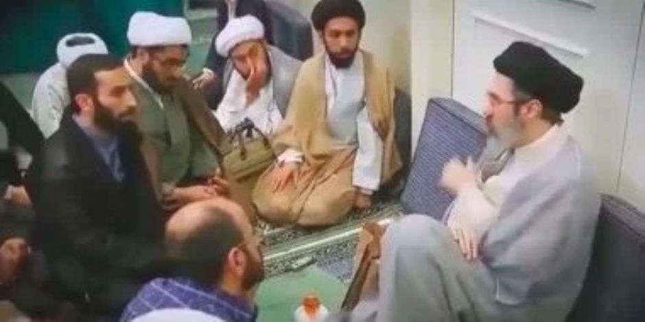 بعد 5 أشهر من اختفاء آثار الجدل .. إيران تنشر أول فيديو لمجتبى خامنئى مدته 13 ثانية بدون صوت