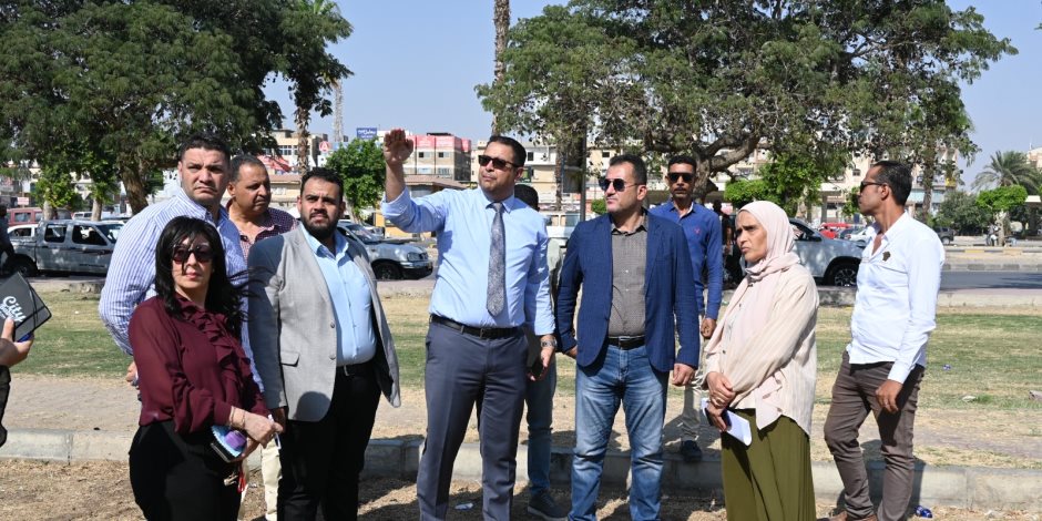 وزيرة الإسكان تتابع موقف تنفيذ عدد من المشروعات وملفات العمل بالعاشر من رمضان 