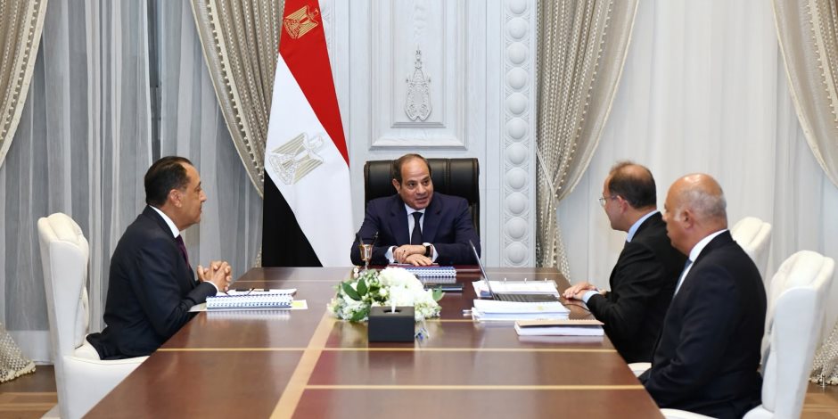 الحكومة تعلن خفض دين أجهزة الموازنة كنسبة من الناتج المحلى الإجمالى بـ13.2%