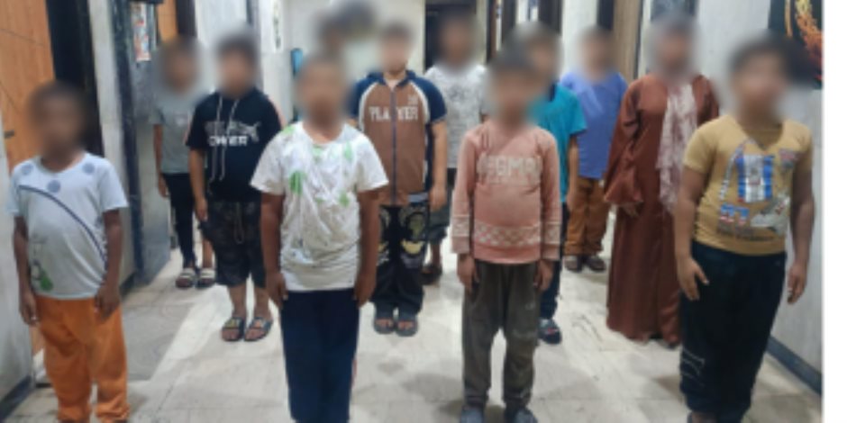 ضبط (10) أشخاص لاستغلال (13) طفلًا في التسول وبيع السلع بالقاهرة