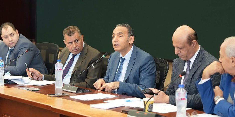  رئيس الهيئة العامة للرقابة المالية يشهد انطلاق اللجنة التنسيقية بين الرقابة المالية والبورصة ومصلحة الضرائب لحسم المعاملات الضريبية