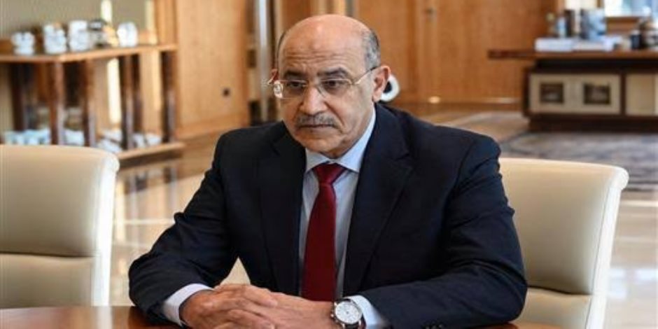 ننشر السيرة الذاتية للواء محمد عبد الفتاح الرئيس الجديد للعربية للتصنيع