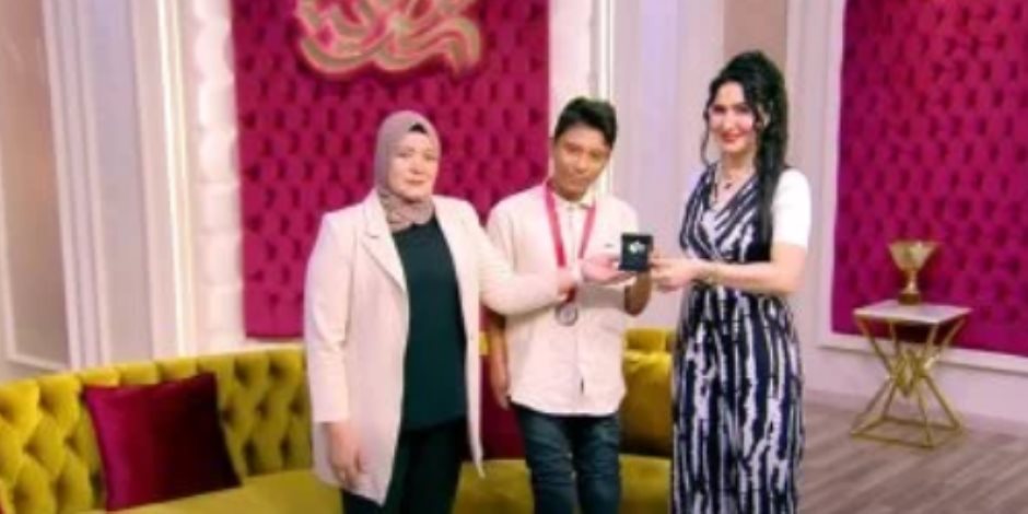 برنامج جوهرة مصرية يقدم حكايات عن الموسيقى والبطولات فى حلقة جديدة على CBC (فيديو) 