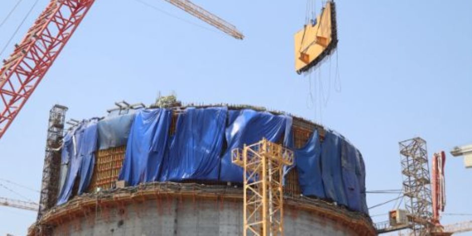بدء تركيب المستوى الخامس من الوعاء الداخلى لمبنى المفاعل الأول بالضبعة