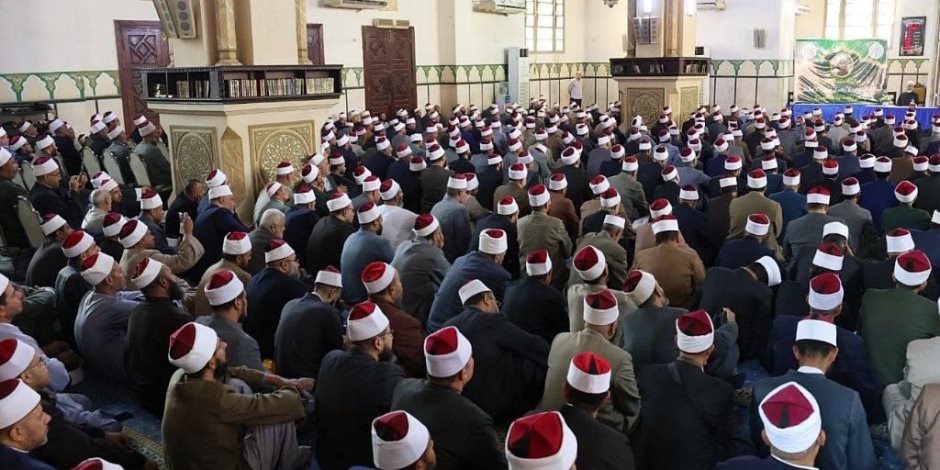 وزارة الأوقاف: 20 قافلة من قوافل الرحمة والمواساة إلى عدد من المستشفيات ودور رعاية المسنين