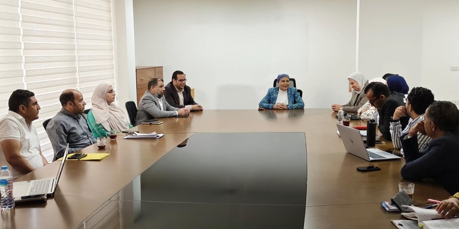 الجهاز القومي لتنظيم الإعلانات يراجع مخططات الإعلانات بـ7 مدن جديدة