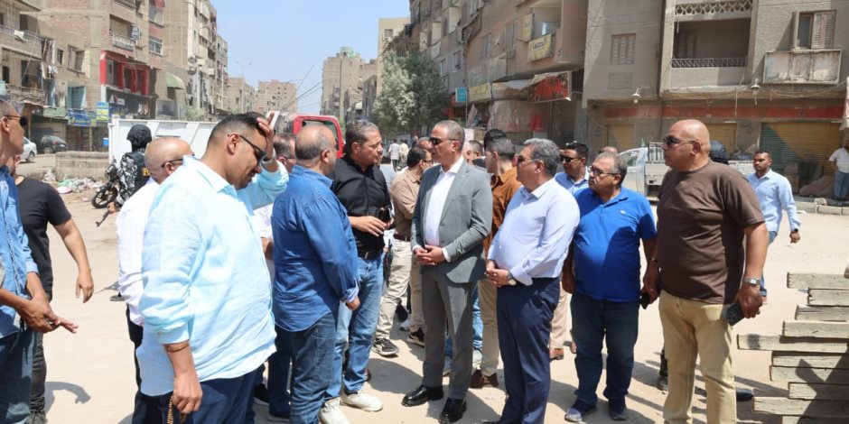 محافظ الجيزة يتفقد منطقة الـ (7) بلوكات بإمبابة لدراسة إنشاء مدارس جديدة