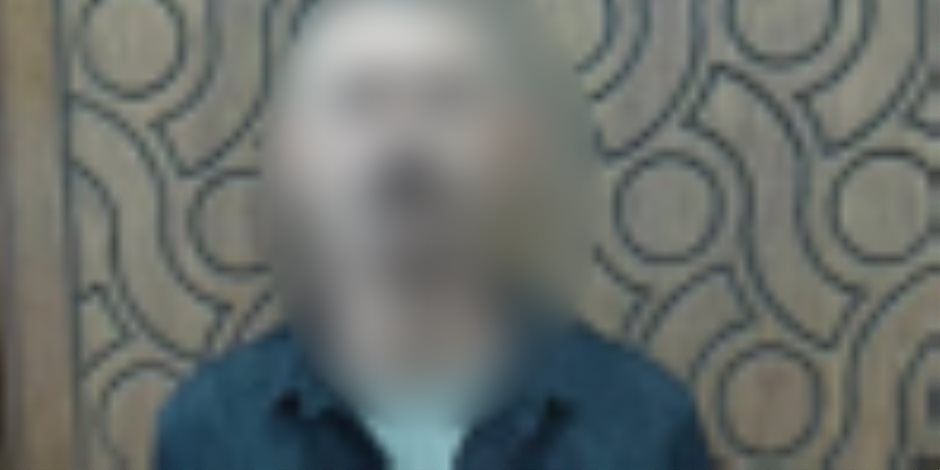 ضبط شخص بالإسكندرية للنصب على المواطنين بزعم قدرته على العلاج الروحاني