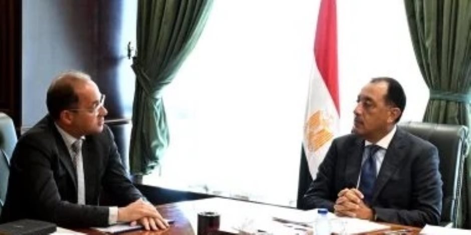 رئيس الوزراء يلتقي وزير المالية لمتابعة عدد من ملفات عمل الوزارة