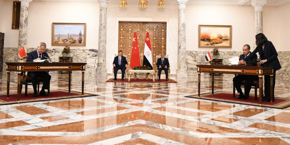 مصر والصين توقعان 5 اتفاقيات وأكثر من 20 وثيقة لتعزيز التعاون المشترك