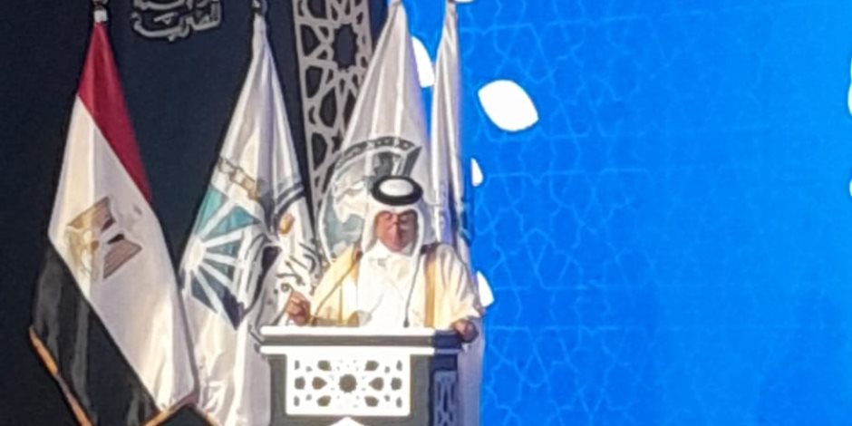 الأسرة في مواجهة العولمة والرقمنة.. رئيس مركز الدوحة لحوار الأديان يدعو لتكاتف المؤسسات لحماية الهوية
