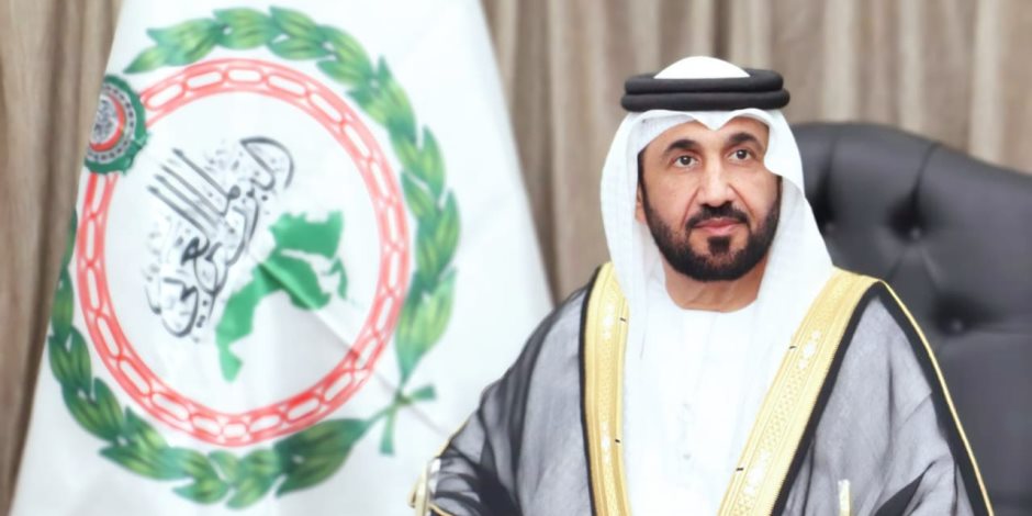 رئيس البرلمان العربي يعزي مصر والأردن في ضحايا حادث انقلاب حافلة بجنوب سيناء