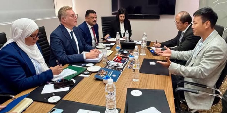 وزير البترول يفتح قنوات جديدة مع كبرى شركات التعدين العالمية لجذب استثمارات جديدة