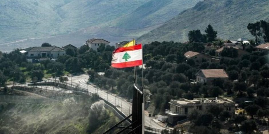 خروقات  متواصلة لاتفاق الهدنة.. غارات وتفجيرات تضرب جنوب لبنان ومسيرة فوق بيروت وسط حراك تفاوضي