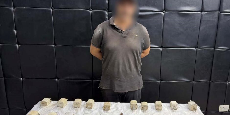 ضبط عاطل لاتهامه بسرقة أسلاك كهربائية من صناديق الكهرباء بزهراء مدينة نصر