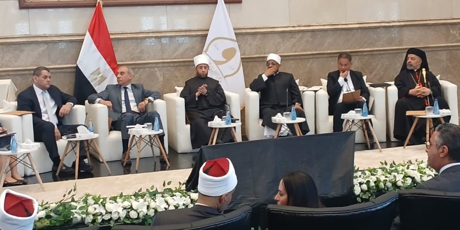 وزير الأوقاف: التجربة المصرية في بناء مجتمع يتسع للجميع نموذج يمكن تقديمه للعالم