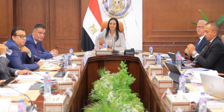 مايا مرسي تضع «التكافل الاجتماعي» على مائدة التطوير.. 36 مليون جنيه مساعدات ومنح خلال النصف الأول من 2026