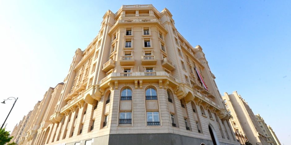 وزيرة الإسكان تتابع الموقف التنفيذي وآخر مستجدات عدد من المشروعات والخدمات بالعاصمة الجديدة