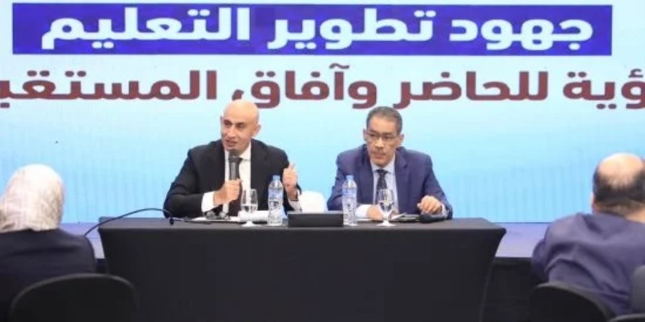 500 ألف ديسك سنويًا وتجديد الفصول.. خطة وزارة التعليم لتحسين بيئة المدارس