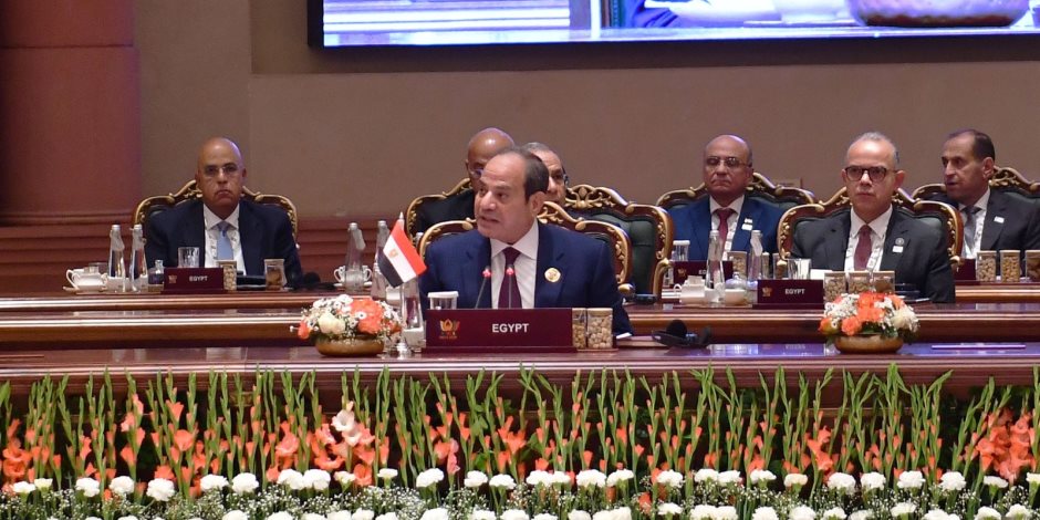 الرئيس السيسي يلقي كلمة مصر بالجلسة المغلقة لقادة البريكس حول الحوكمة العالمية