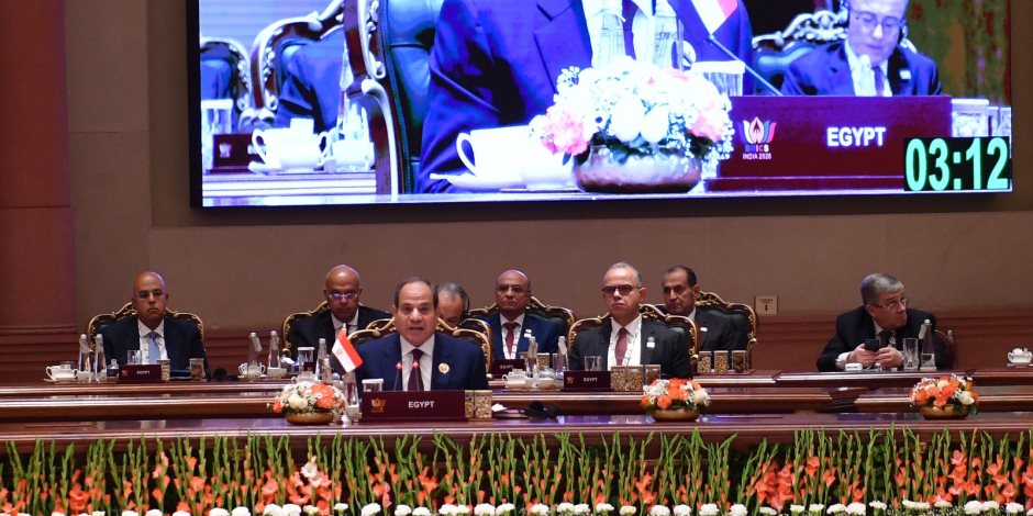 الرئيس السيسي: مصر ترحب بفتح آفاق جديدة للتجارة والاستثمار عبر قناة السويس