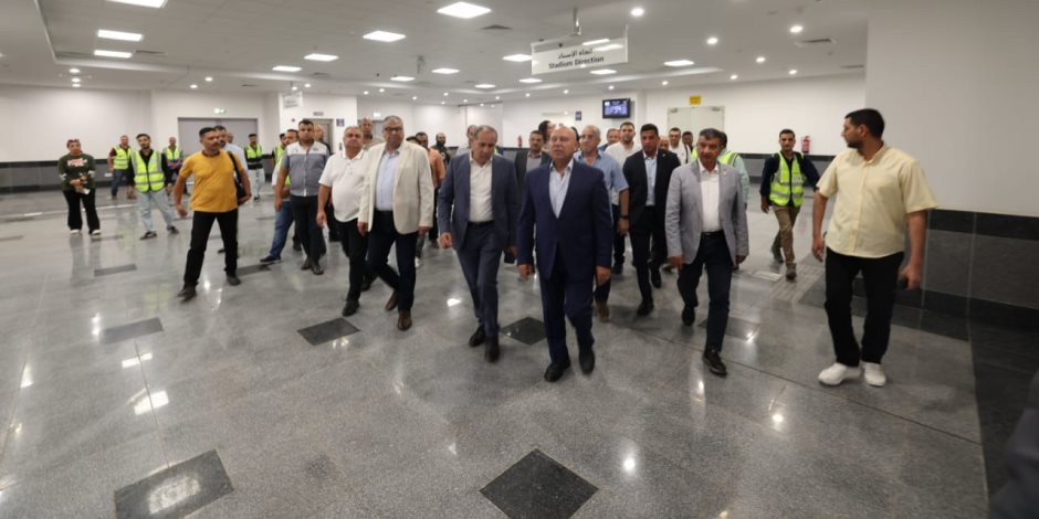 وزير النقل يوجه بخفض زمن التقاطر بمونوريل شرق النيل وإطلاق اشتراك للطلاب بتخفيض 60%