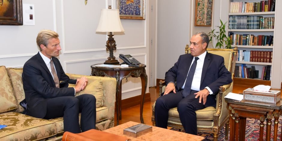 وزير الخارجية يستقبل القائم بأعمال المدير التنفيذي لبرنامج الأغذية العالمي