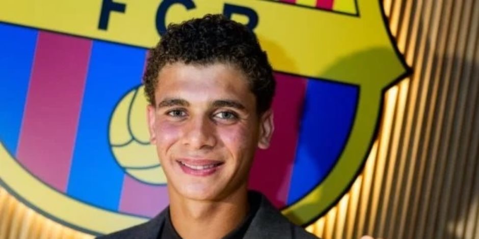 تعرف علي هدثة برشلونة لحمزة عبد الكريم بعد التوقيع علي العقد الجديد
