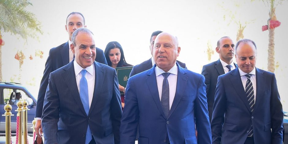 وزيرا الخارجية والنقل يبحثان مشروعات النقل الجاري تنفيذها بالتعاون مع شركاء التنمية