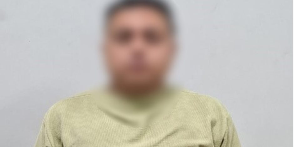 ‏ضبط شخص لادعائه صفة ضابط بجهة سيادية والتعدي على قائد دراجة نارية بالمهندسين (فيديو)