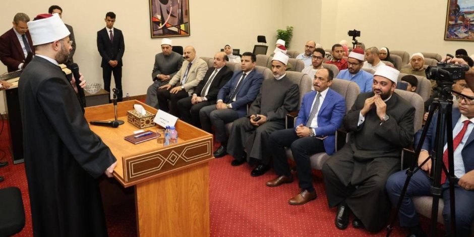 وزير الأوقاف يفتتح برنامج «تدريب المدربين» بالأكاديمية الوطنية للتدريب لإعداد كوادر دعوية متخصصة
