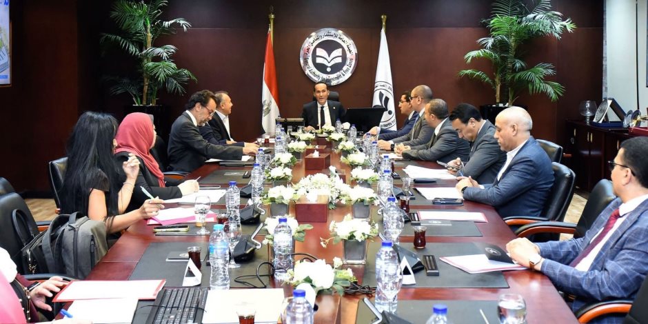 رئيس "هيئة الاستثمار" يترأس اجتماع مجلس إدارة المنطقة الاستثمارية «الأهلي للتنمية الصناعية» بأبو رواش