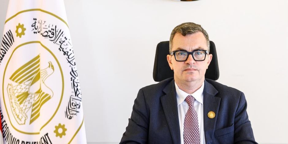 وزير التخطيط: انخفاض معدل البطالة إلى 5.8% والتركيز على "جودة الوظائف" ومواءمة المهارات مع الذكاء الاصطناعي