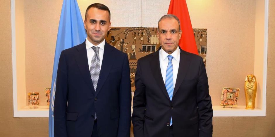 وزير الخارجية يلتقي بالمبعوث الأوروبي الخاص لمنطقة الخليج