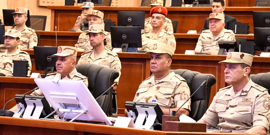 الفريق أشرف سالم زاهر  يشهد تنفيذ المرحلة الرئيسية لمشروع مراكز القيادة الإستراتيجى التعبوى التخصصى لإدارة الحرب الكيميائية 