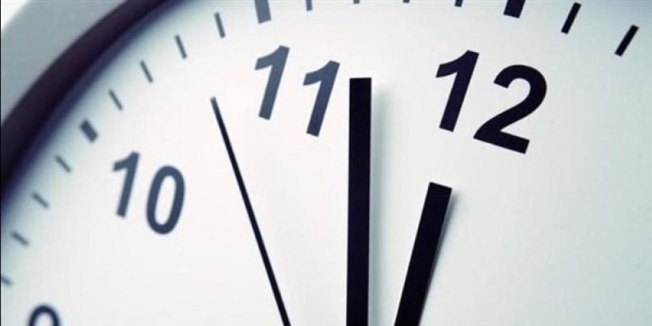 تعرف على موعد التوقيت الشتوى 2026 فى مصر 