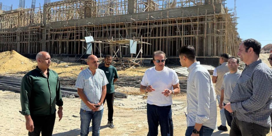 وزير الصحة يتفقد مشروع إنشاء مستشفى العلمين الجديدة ويؤكد الالتزام بالجدول الزمني