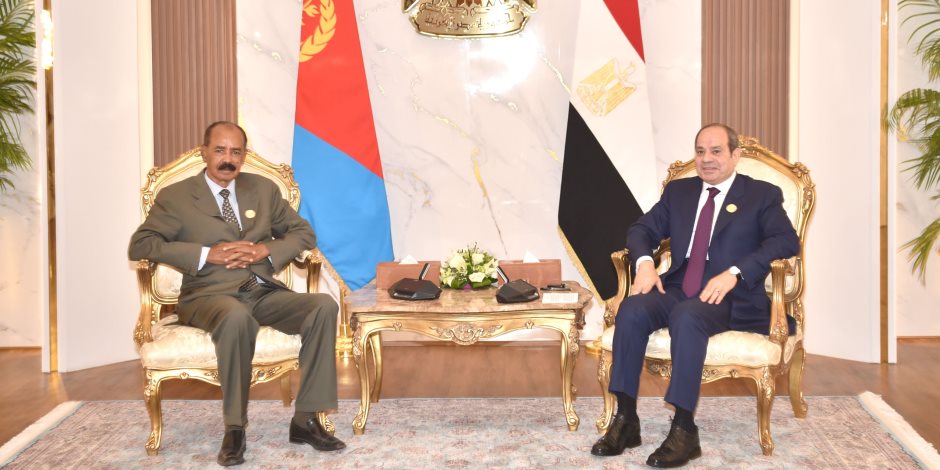الرئيس السيسي يستقبل رئيس دولة إريتريا على هامش فعاليات منتدى "العلمين.. أفريقيا للأعمال"