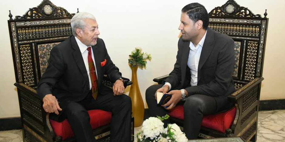 العقيد أحمد عثمان شولاق يروي لـ«صوت الأمة» تفاصيل الاستيلاء على آخر مواقع خط بارليف