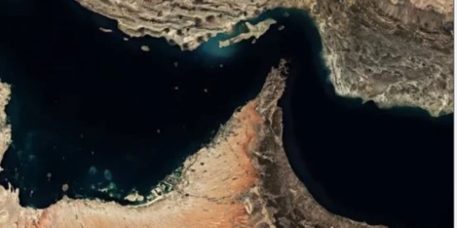 باحث في العلاقات الدولية: مضيق هرمز لم يعد ملفًا أمنيًا بل ورقة تفاوض
