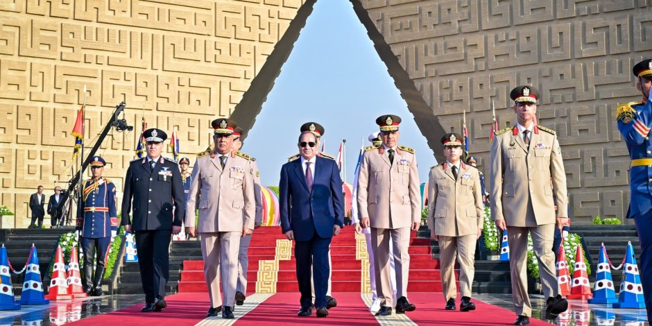 الرئيس السيسى للقوات المسلحة بذكرى نصر أكتوبر: لقد لبيتم نداء الوطن فى واحدة من أدق وأخطر لحظات تاريخه