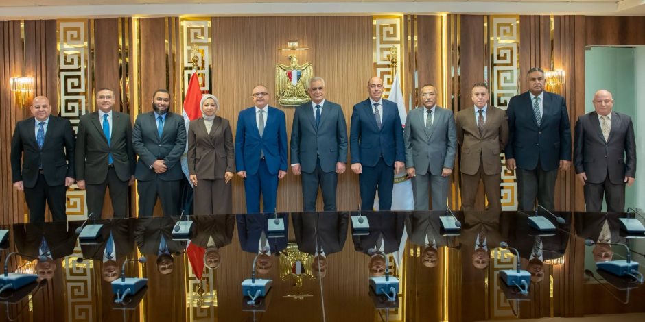 الإنتاج الحربي والمقاولون العرب يوقعان مذكرتي تفاهم لتعزيز التصنيع المشترك