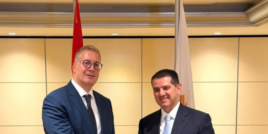 وزير البترول والثروة المعدنية يبحث مع وزير الطاقة القبرصي تسريع مشروعات ربط الغاز القبرصي بالبنية التحتية المصرية