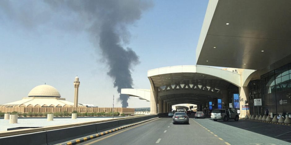 الطيران المدنى السعودي: استشهاد 3 سعوديين وإصابة آخرين في استهداف مطار الرياض
