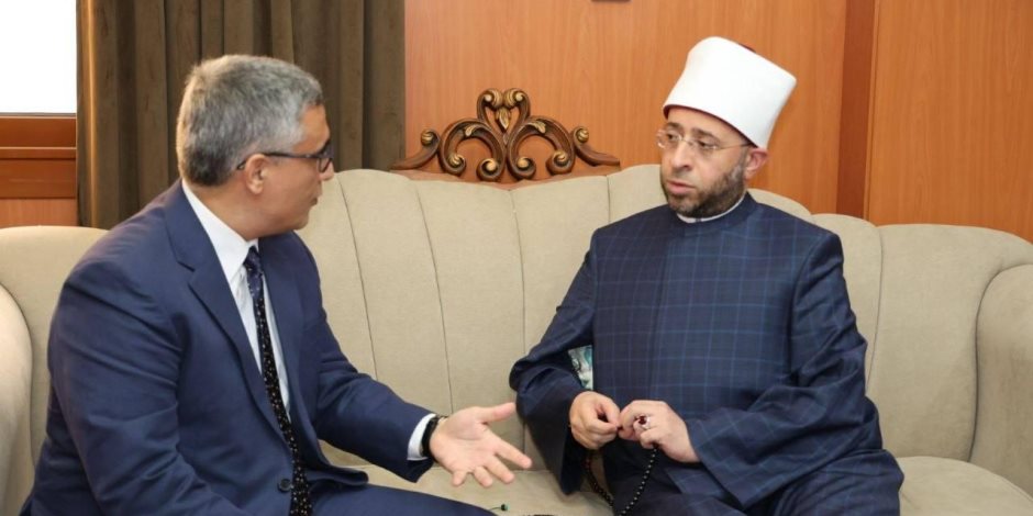 وزير الأوقاف والسفير الجزائري بالقاهرة يفتتحان الدورة التدريبية المشتركة لواعظات الجزائر ومصر