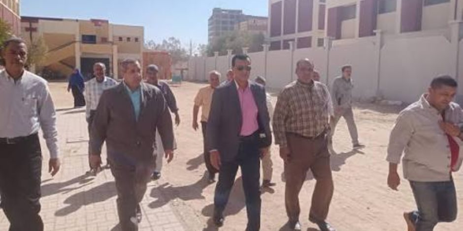 وفاة معلمة بسوهاج تفتح ملف «الأتوبيس الطائر».. مطالب بالتحقيق في أساليب متابعة المدارس