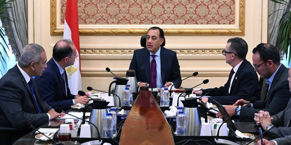 رئيس الوزراء يستعرض محاور الشق الاقتصادي لجلسات "منتدى مصر 2026" وبرنامج التحول الاقتصادي الوطني