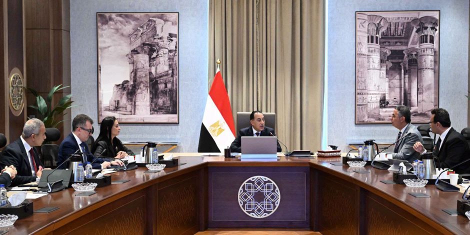 رئيس الوزراء يتابع مستجدات جلسة "ضبط الاسواق ومنظومة حماية اجتماعية أكثر فاعلية"