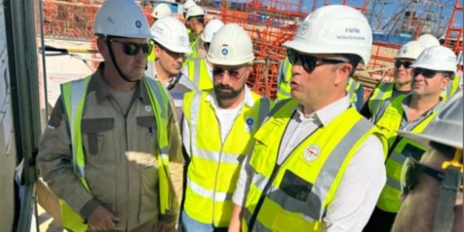 رئيس المحطات النووية يجرى جولة تفقدية لمتابعة الموقف التنفيذي بموقع بالضبعة
